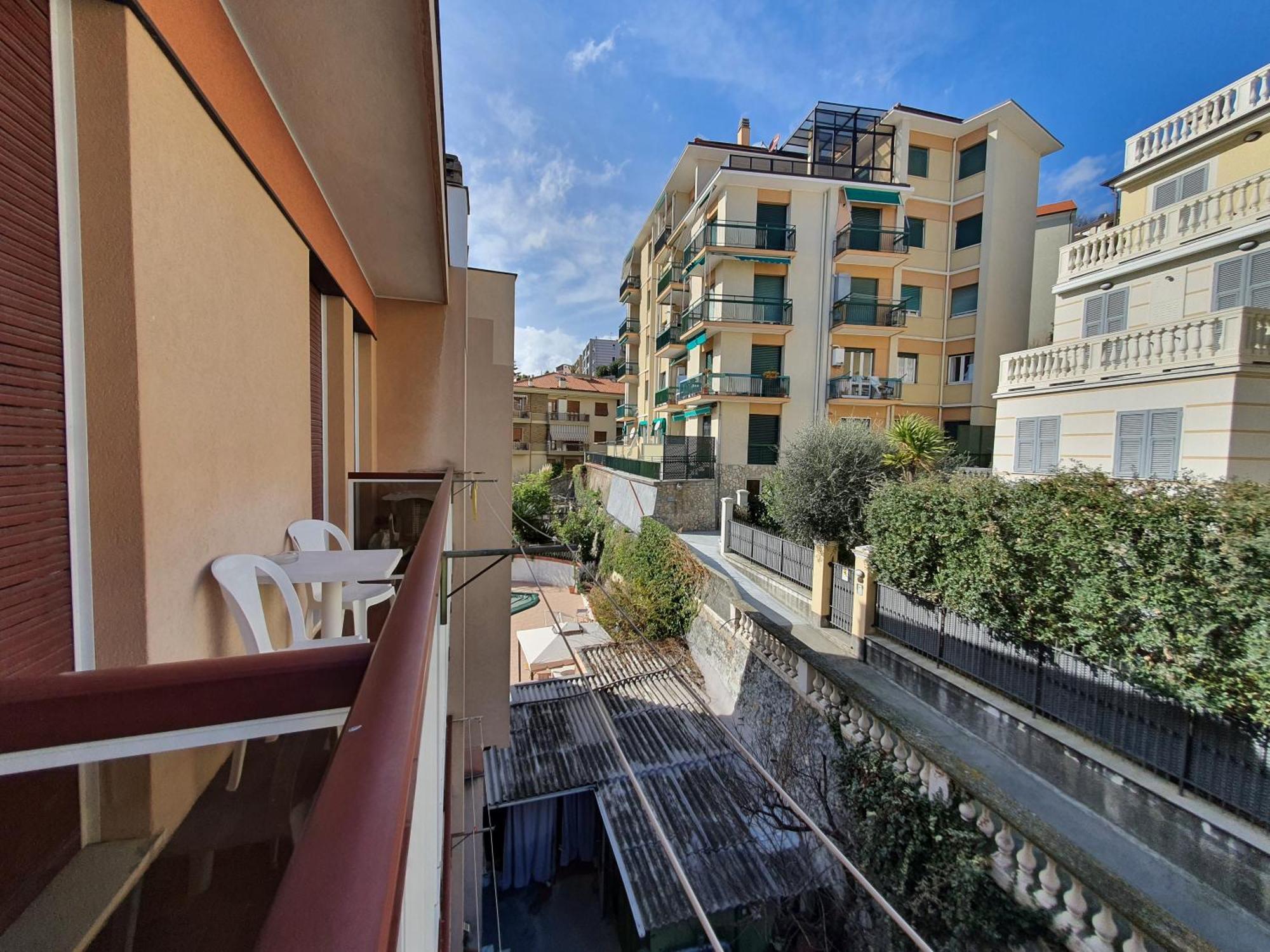 Aparthotel Olivotti 3*